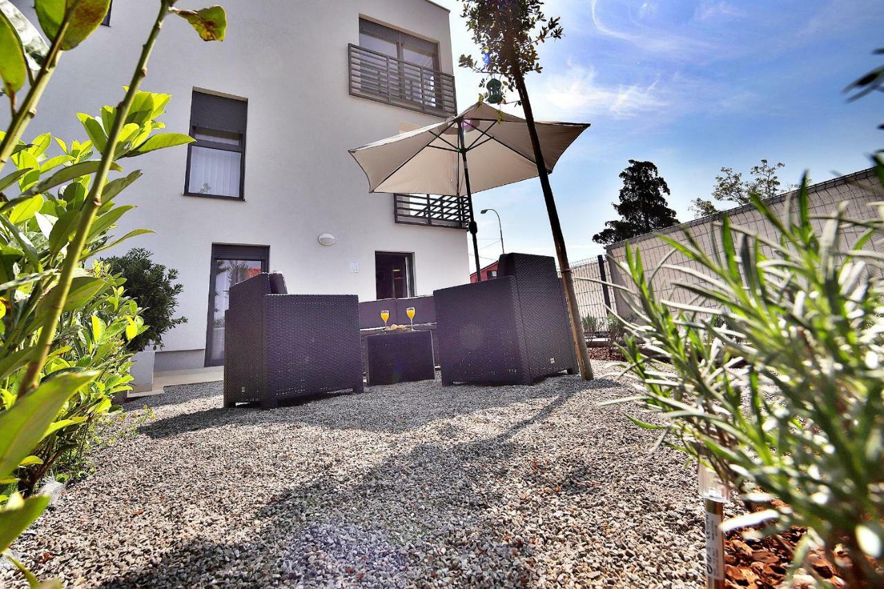 Studio Apartment Ada 2 Rijeka Zewnętrze zdjęcie